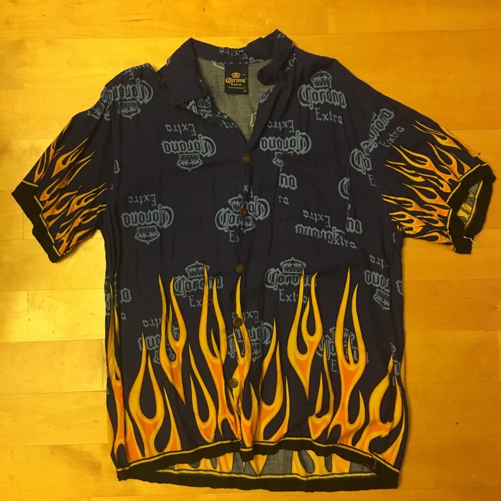 Lightweight Corona T-shirt